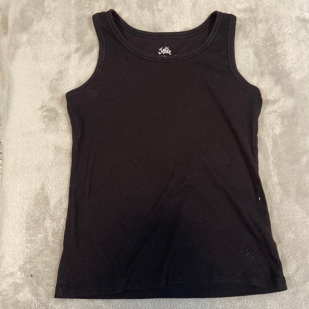 Black tank top childrens. Size 14/16. Brand is Justice